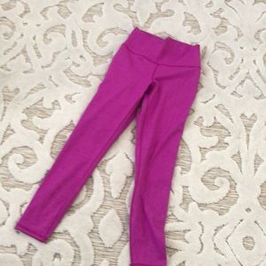 Fabletics Hot Pink XS Leggings